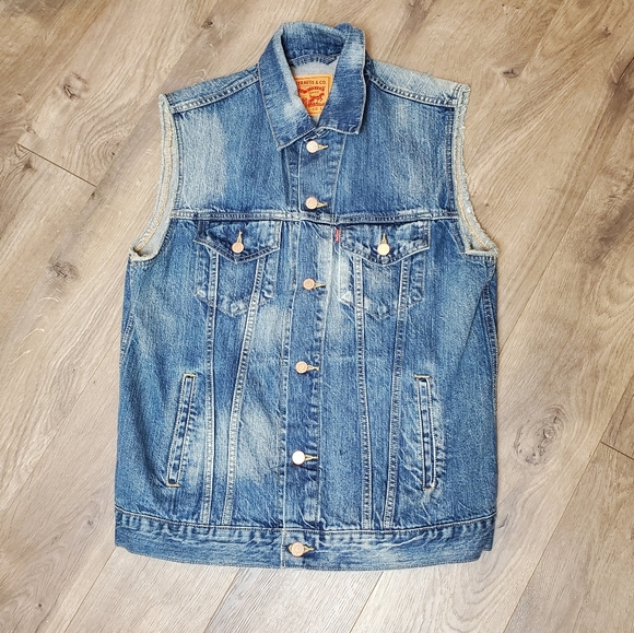 LEVI'S Denim Trucker Vest